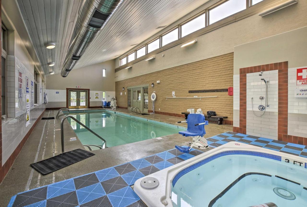 샌타페이 Adobe-Style Abode With Amenities - Walk To Plaza! 아파트 외부 사진